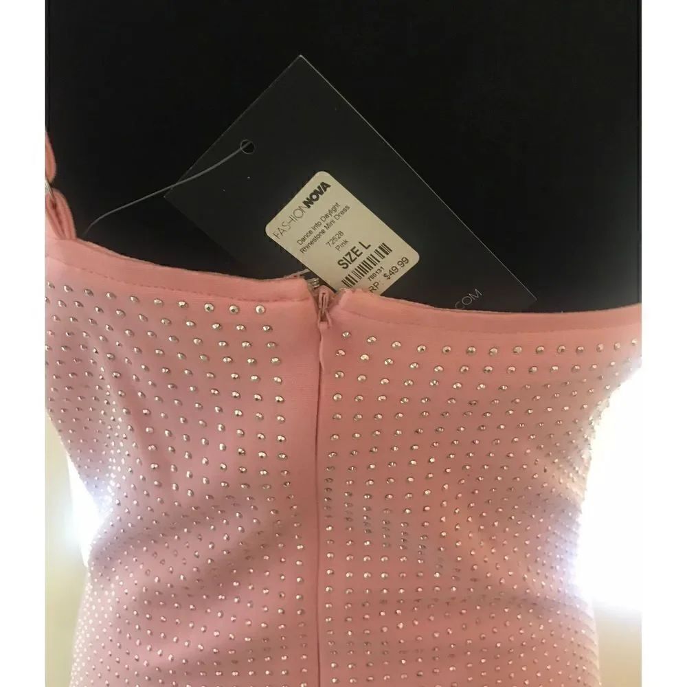NWT~Pink & Rhinestone Studs Strappy Mini Dress Size Large - Picture 4 of 4
